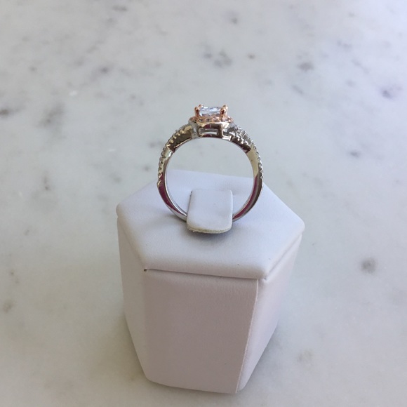 Sterling Silver Two Tone Cz Ring - Picture 14 of 17